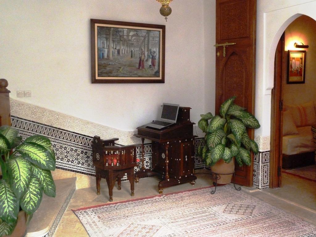 Riad Viva Marrakesh Ngoại thất bức ảnh A Moroccan riad