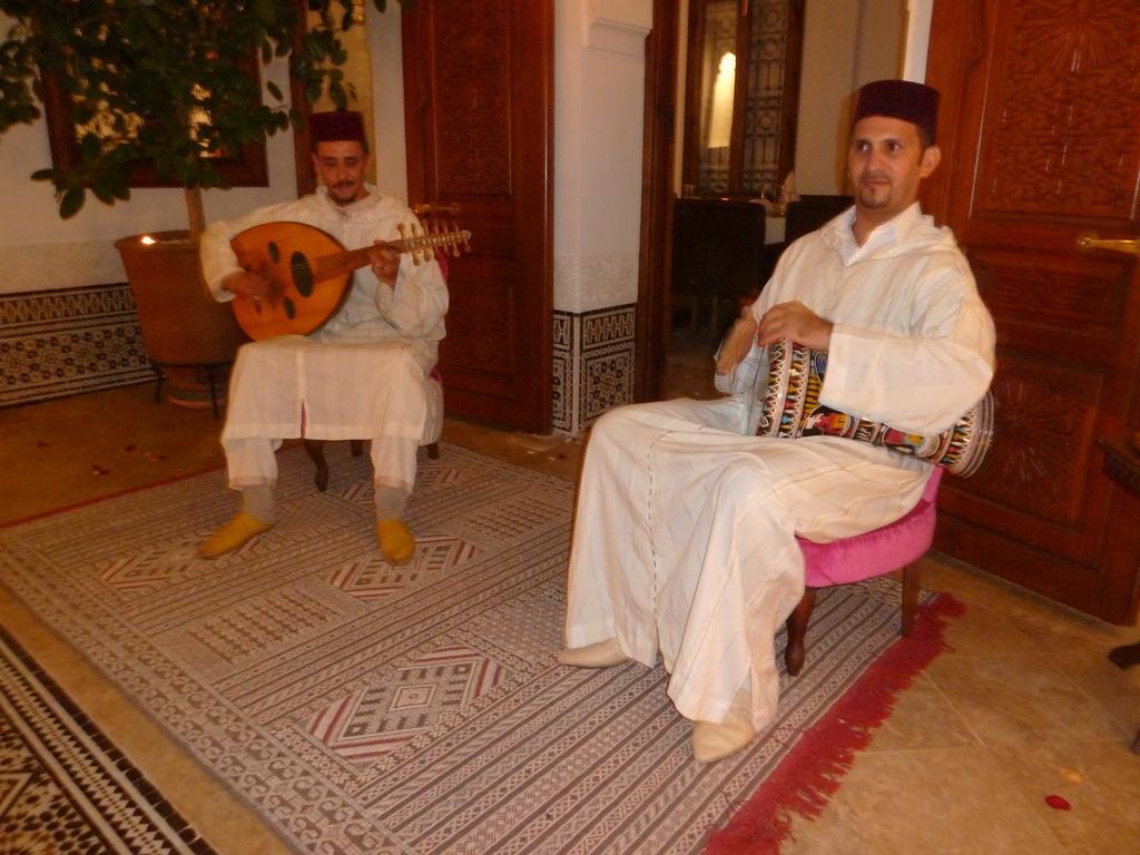 Riad Viva Marrakesh Ngoại thất bức ảnh Gnaou musicians in Marrakech